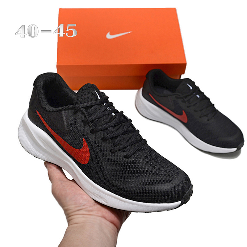 NIKE.London 7 11