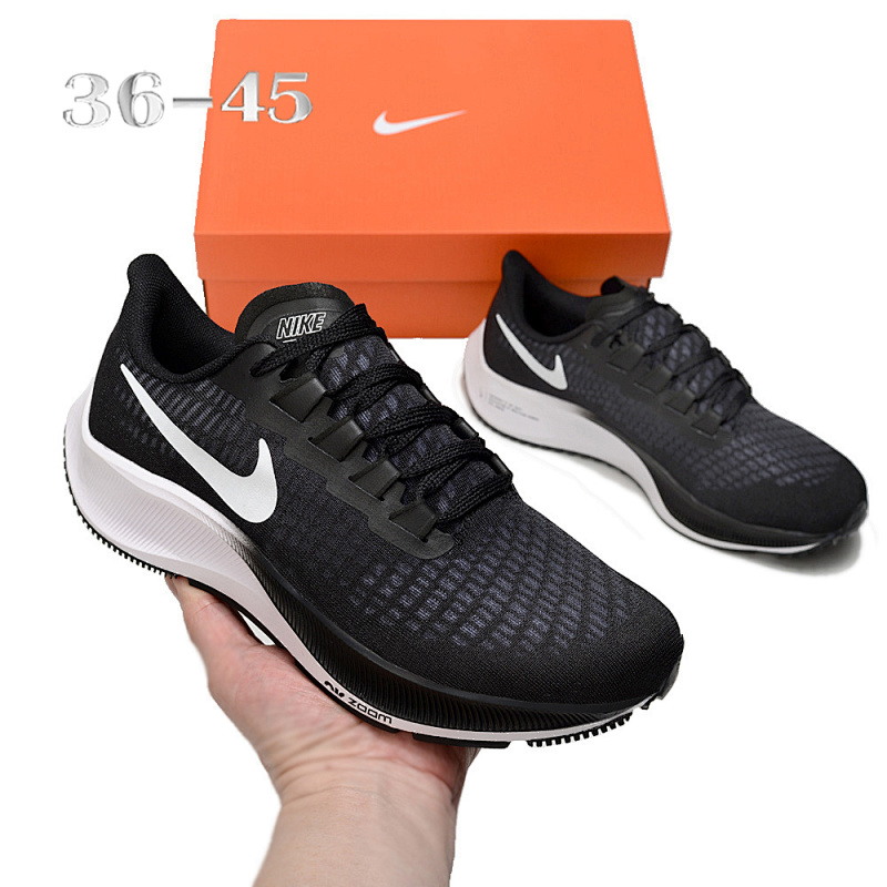 NIKE.Moon 37 7