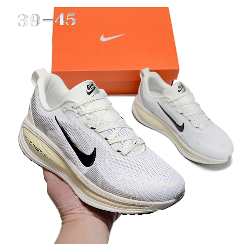 NIKE.W18