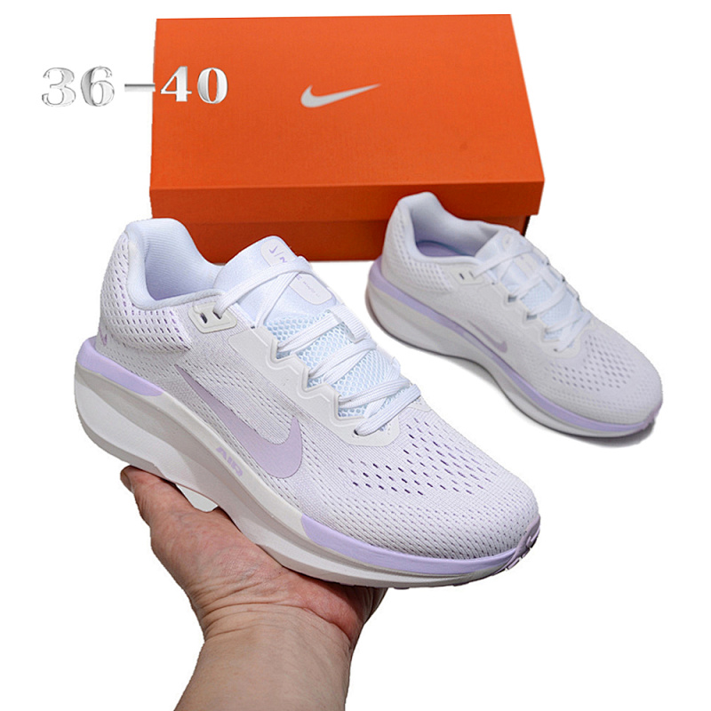 NIKE.W11 14
