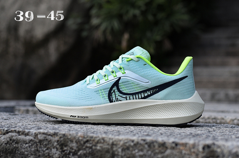 NIKE.Moon.39