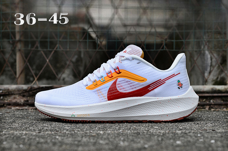 NIKE.Moon.39 12