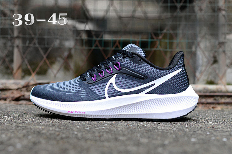 NIKE.Moon.39 13