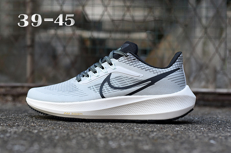 NIKE.Moon.39 19