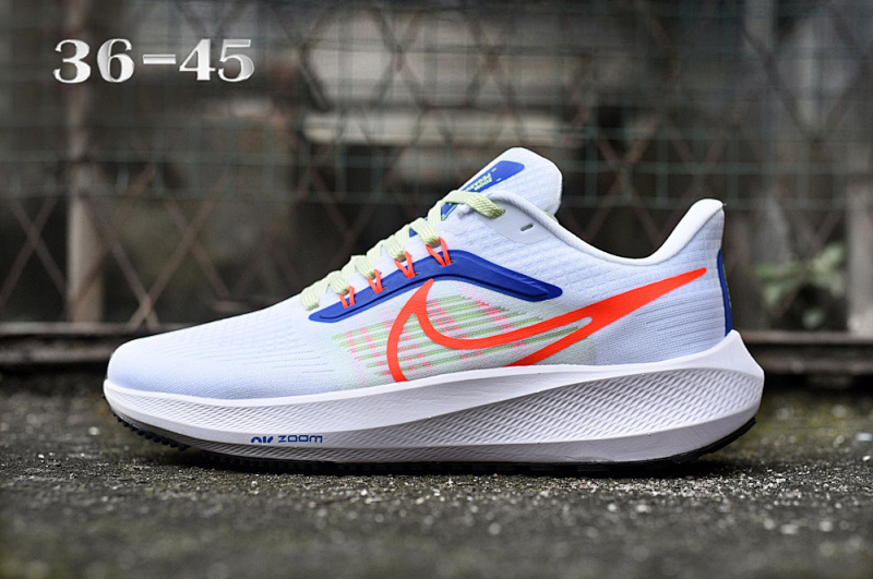 NIKE.Moon.39 21