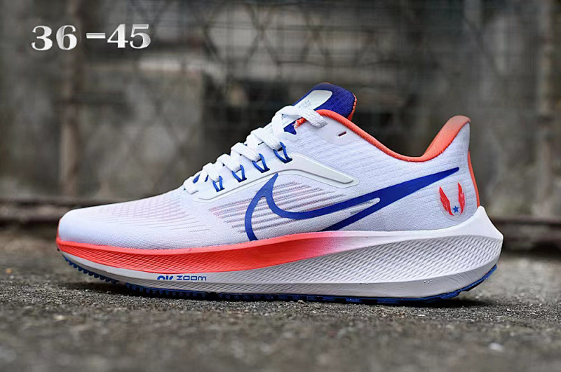 NIKE.Moon.39 24