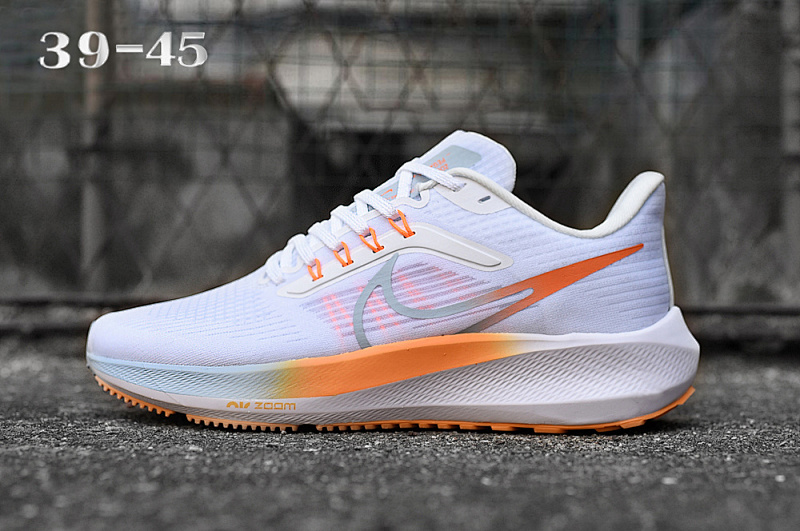 NIKE.Moon.39 25