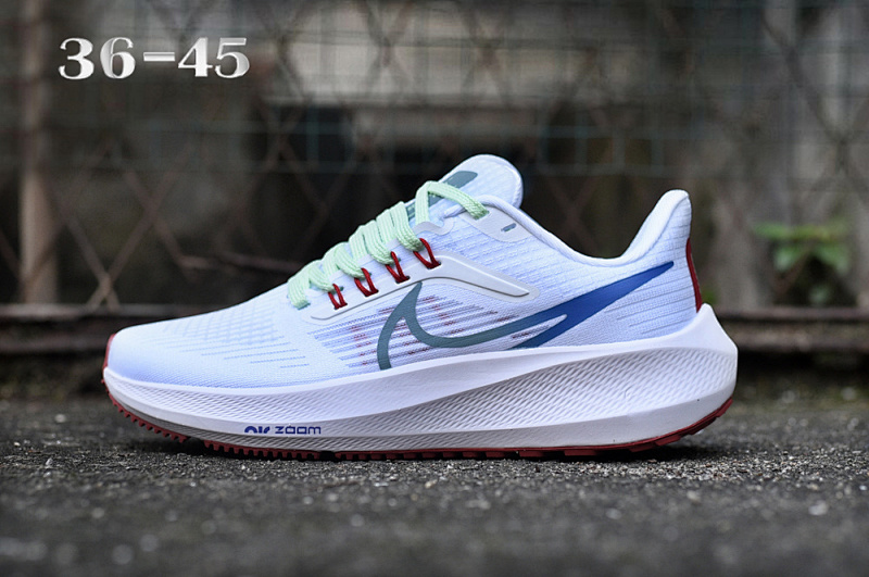 NIKE.Moon.39 26