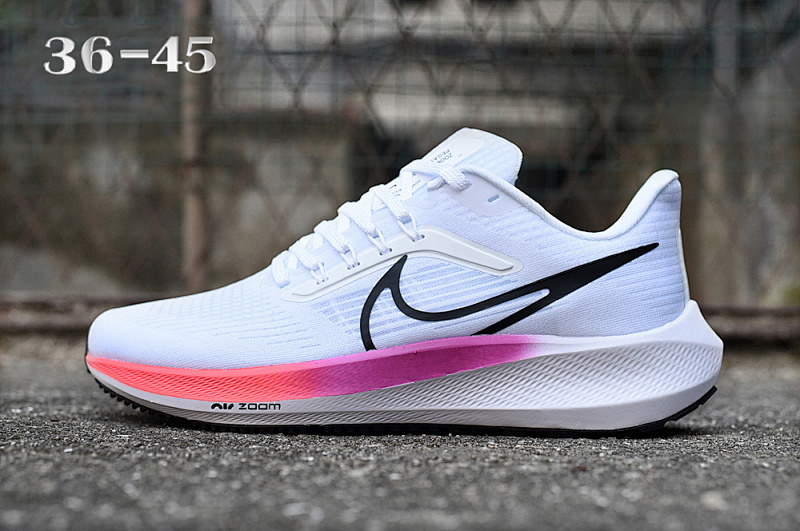 NIKE.Moon.39 28
