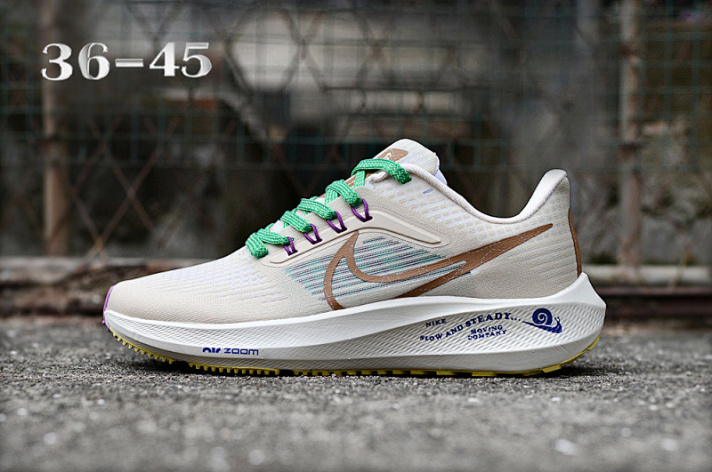 NIKE.Moon.39 10