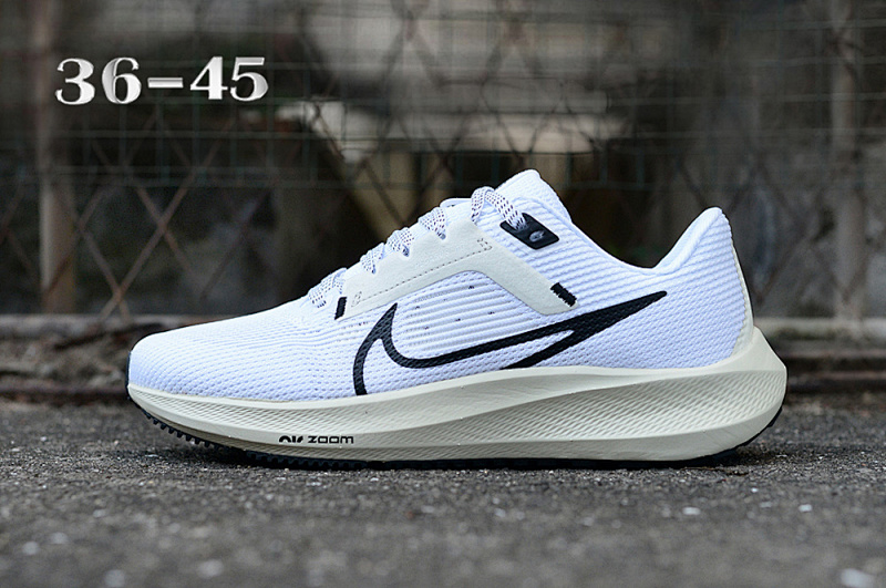 NIKE.Moon 40 19