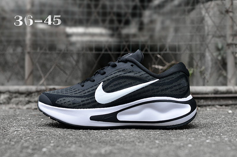 NIKE.1 5