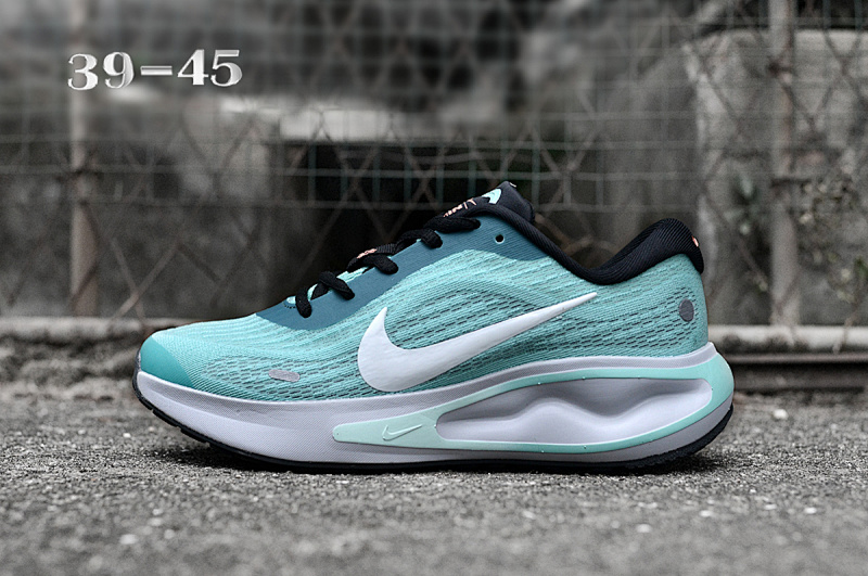 NIKE.1 7