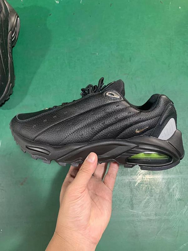 NIKE.COAST