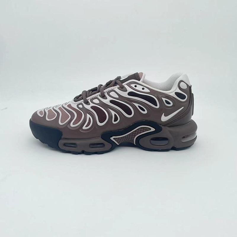 NIKE.Air Max Plus Drift 10