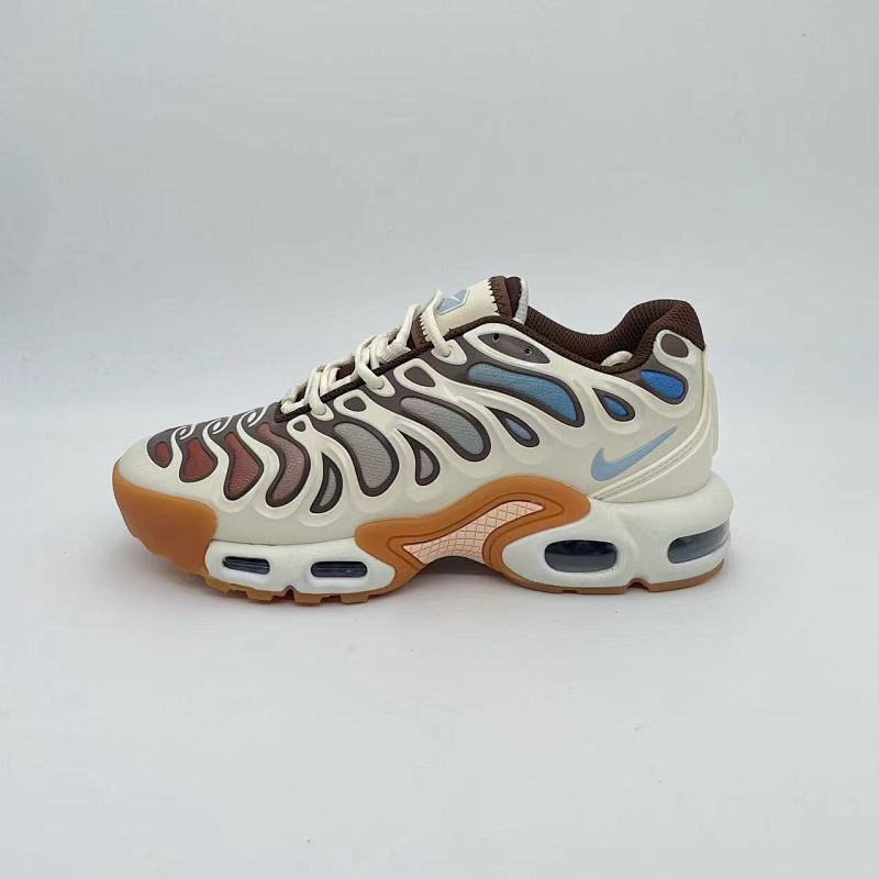 NIKE.Air Max Plus Drift 15