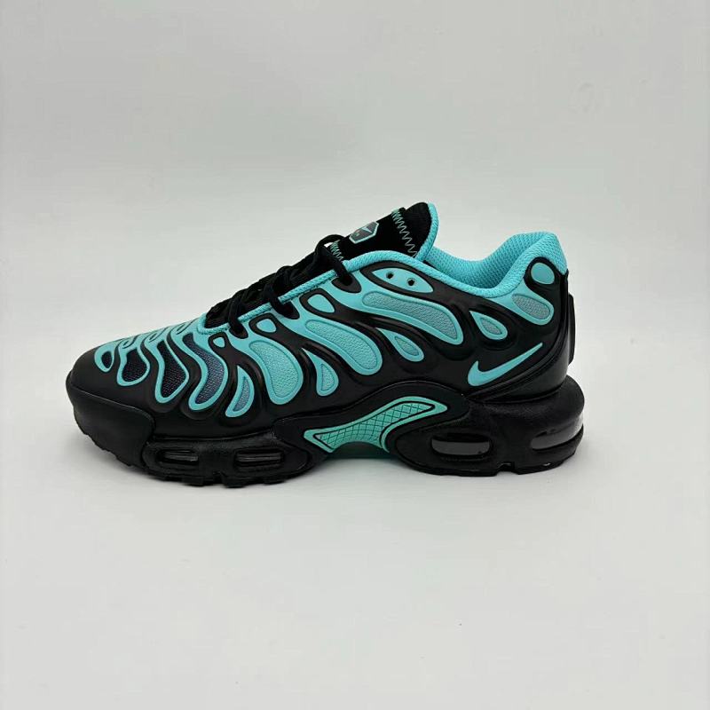 NIKE.Air Max Plus Drift 18