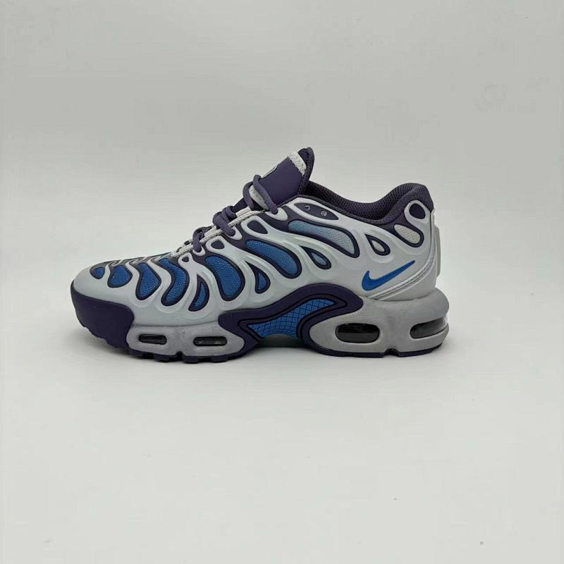 NIKE.Air Max Plus Drift 19