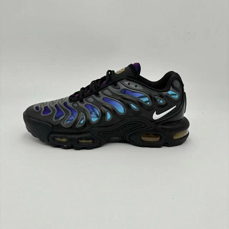 NIKE.Air Max Plus Drift 20