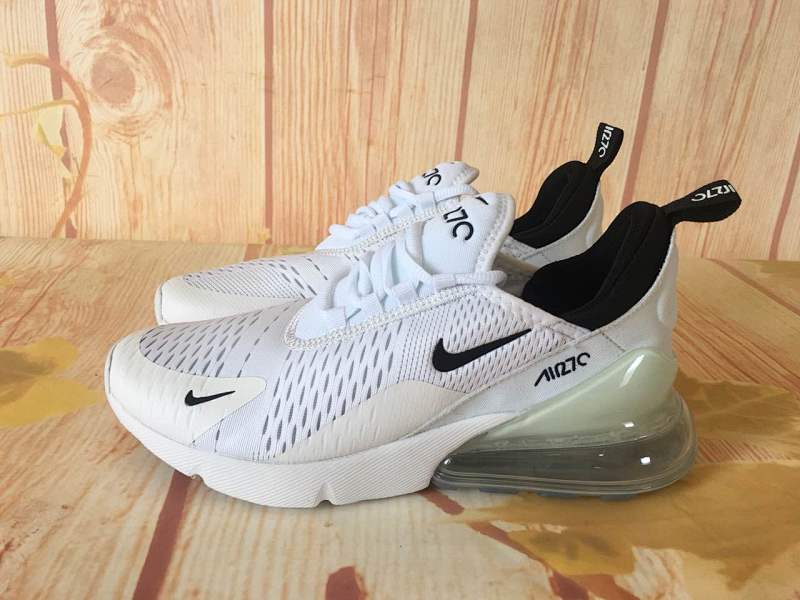 NIKE.270 5