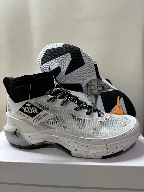 Air Jordan 37 14