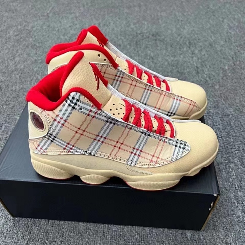 Air Jordan 13 18