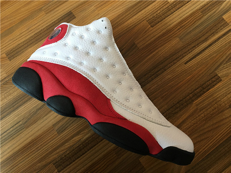 Air Jordan 13 37