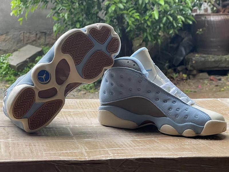 Air Jordan 13 5