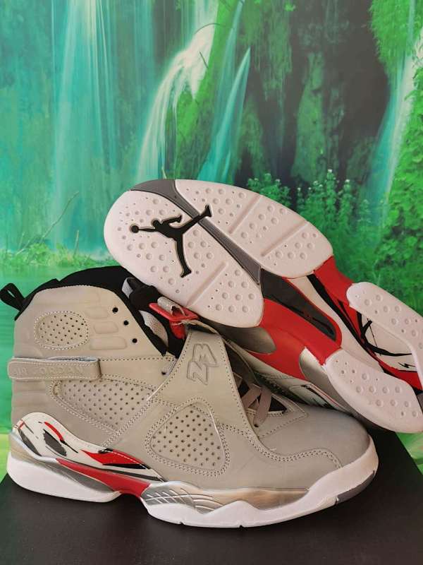 Air Jordan 8