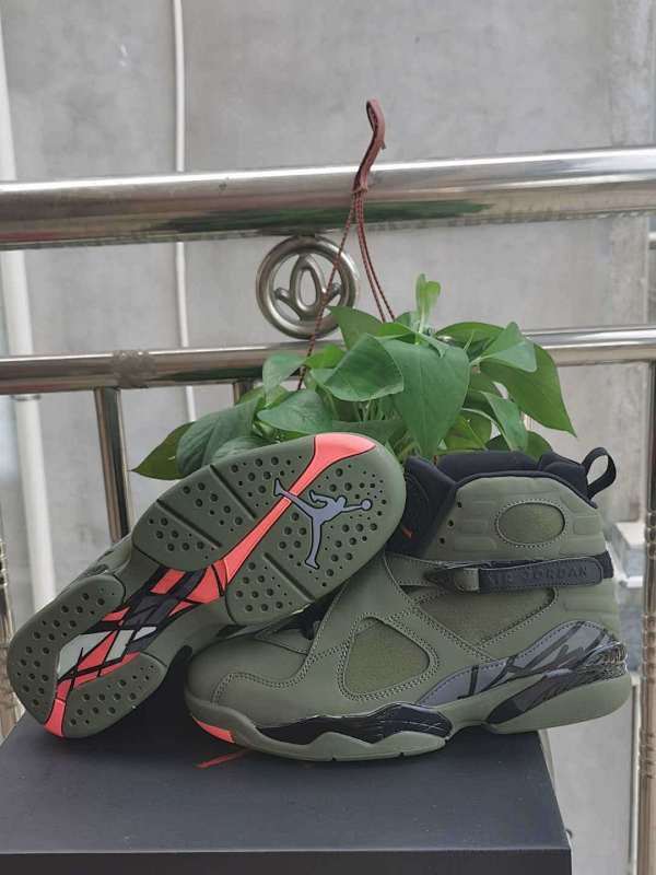 Air Jordan 8 16