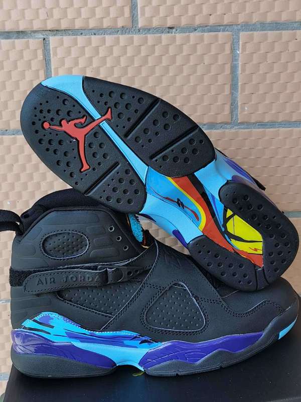 Air Jordan 8 18