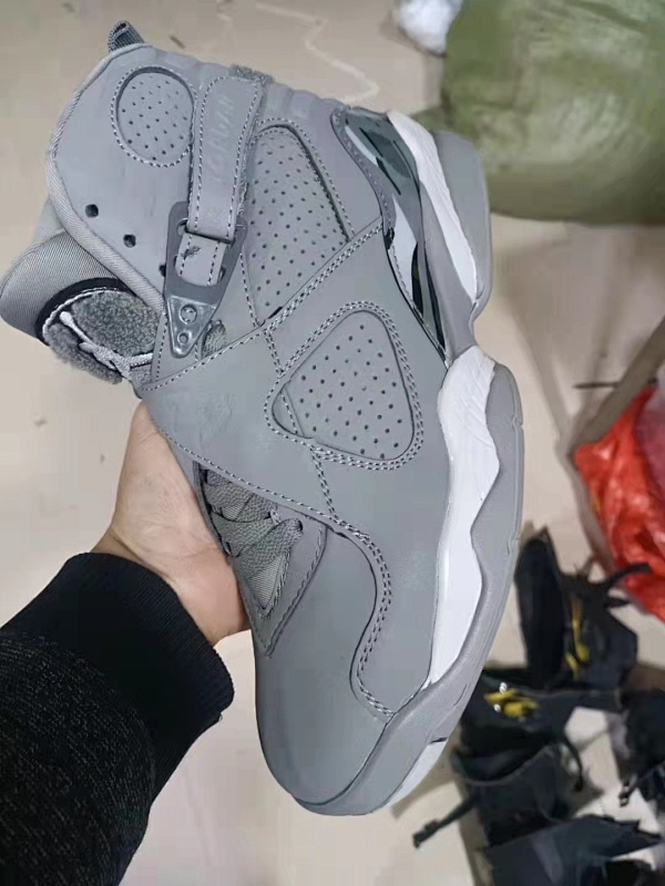 Air Jordan 8 6