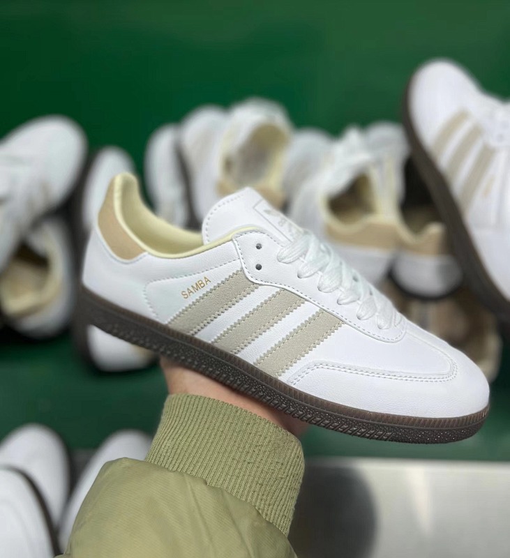 Adidas Samba 33