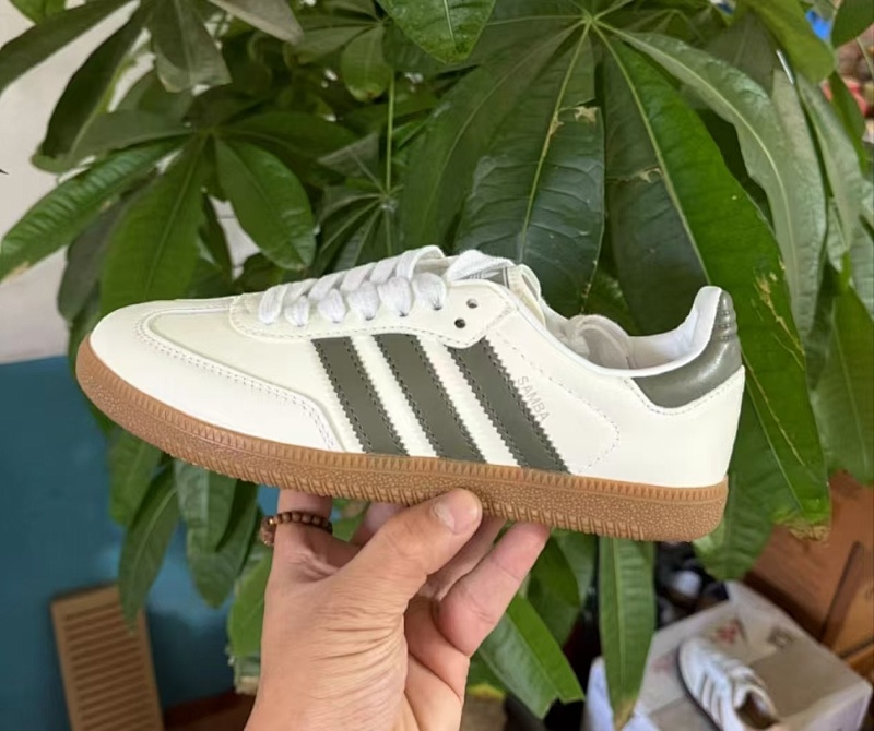 Adidas Samba 48