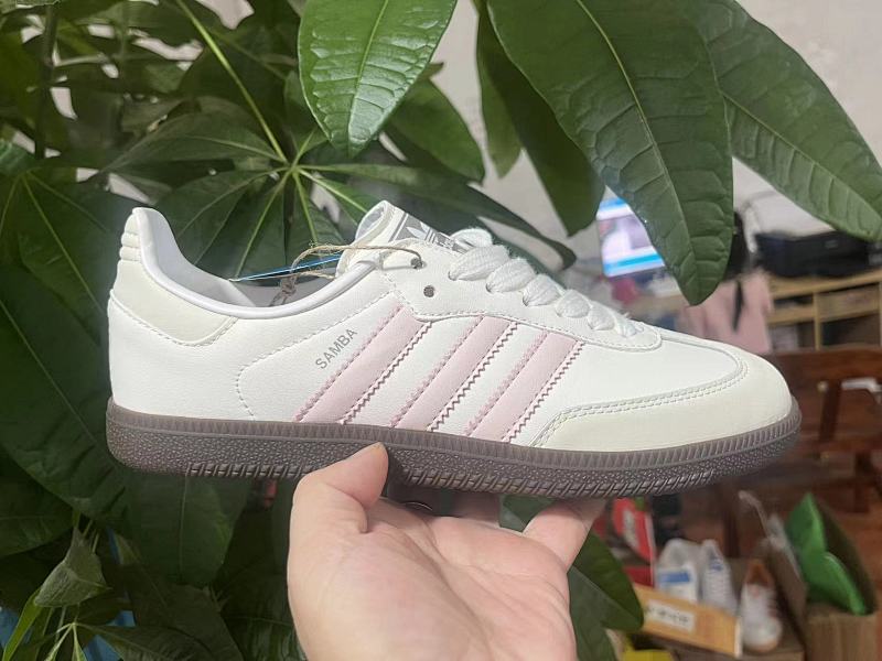 Adidas Samba 82