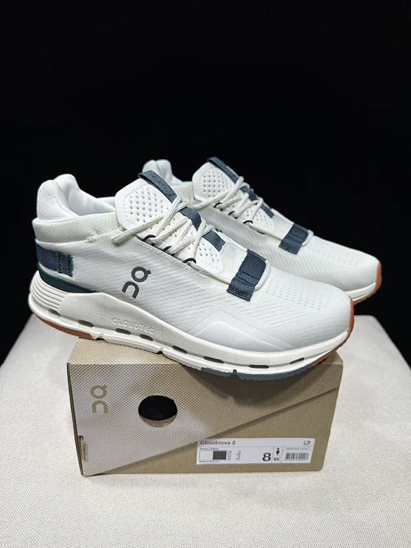 On.Cloudnova 2 WMNS Lce Sand 17