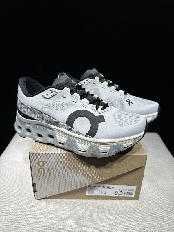 On.Cloudmonster Hyper 9