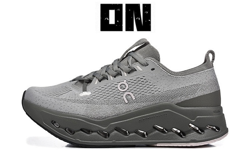 On.Cloudsurfer Max 10