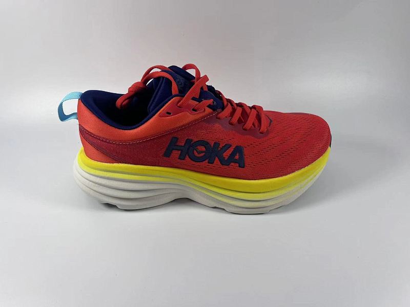 HOKA ONE ONE Bondi 9 18