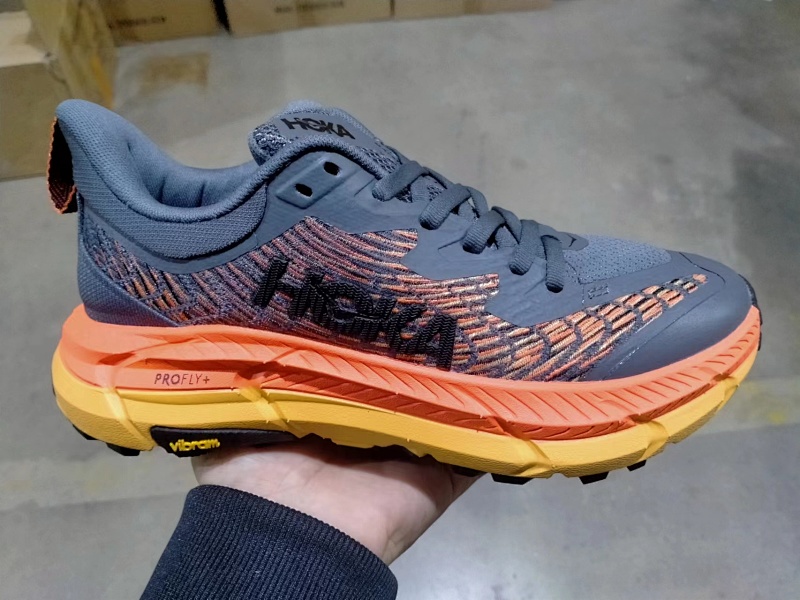 HOKA.2319