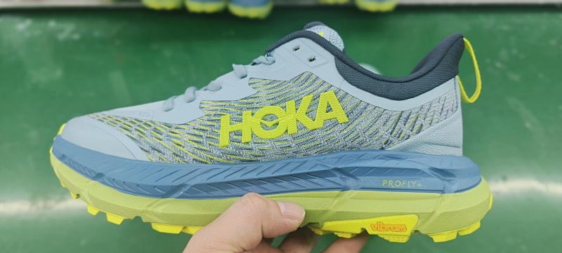 HOKA.2319 11