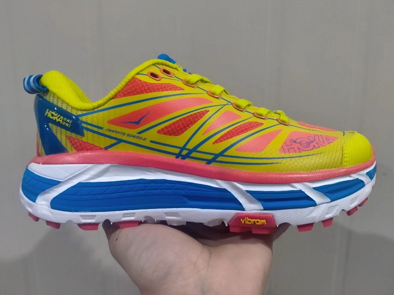 HOKA.2318 10