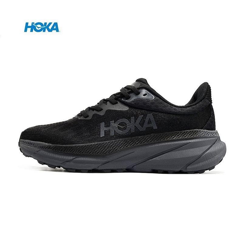 HOKA. 7 5