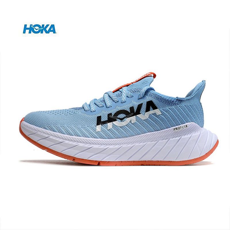 HOKA. X3 8