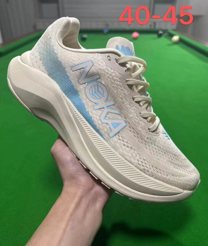 HOKA.713 7