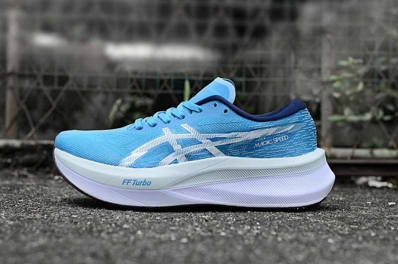 ASICS.4.0