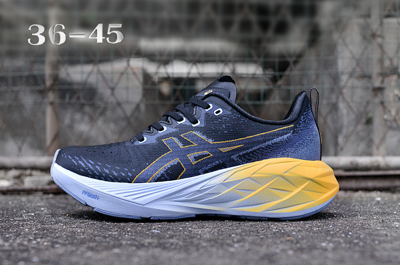 ASICS.4 17