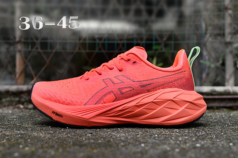 ASICS.4 33