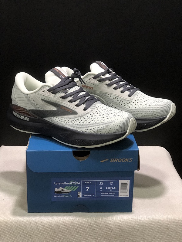 Brooks Adrenaline GT 9