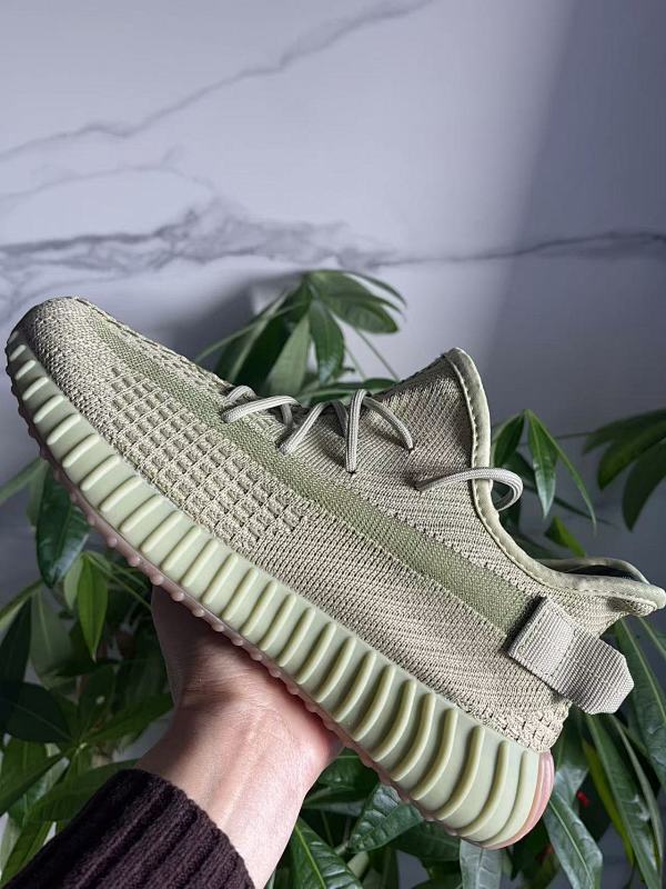 Yeezy.350 45